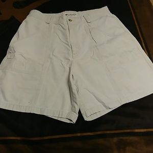 Colunbia shorts kaki